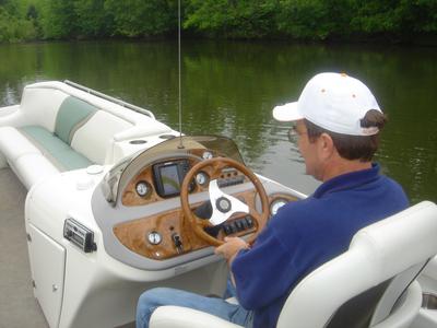 JC Triton 260 